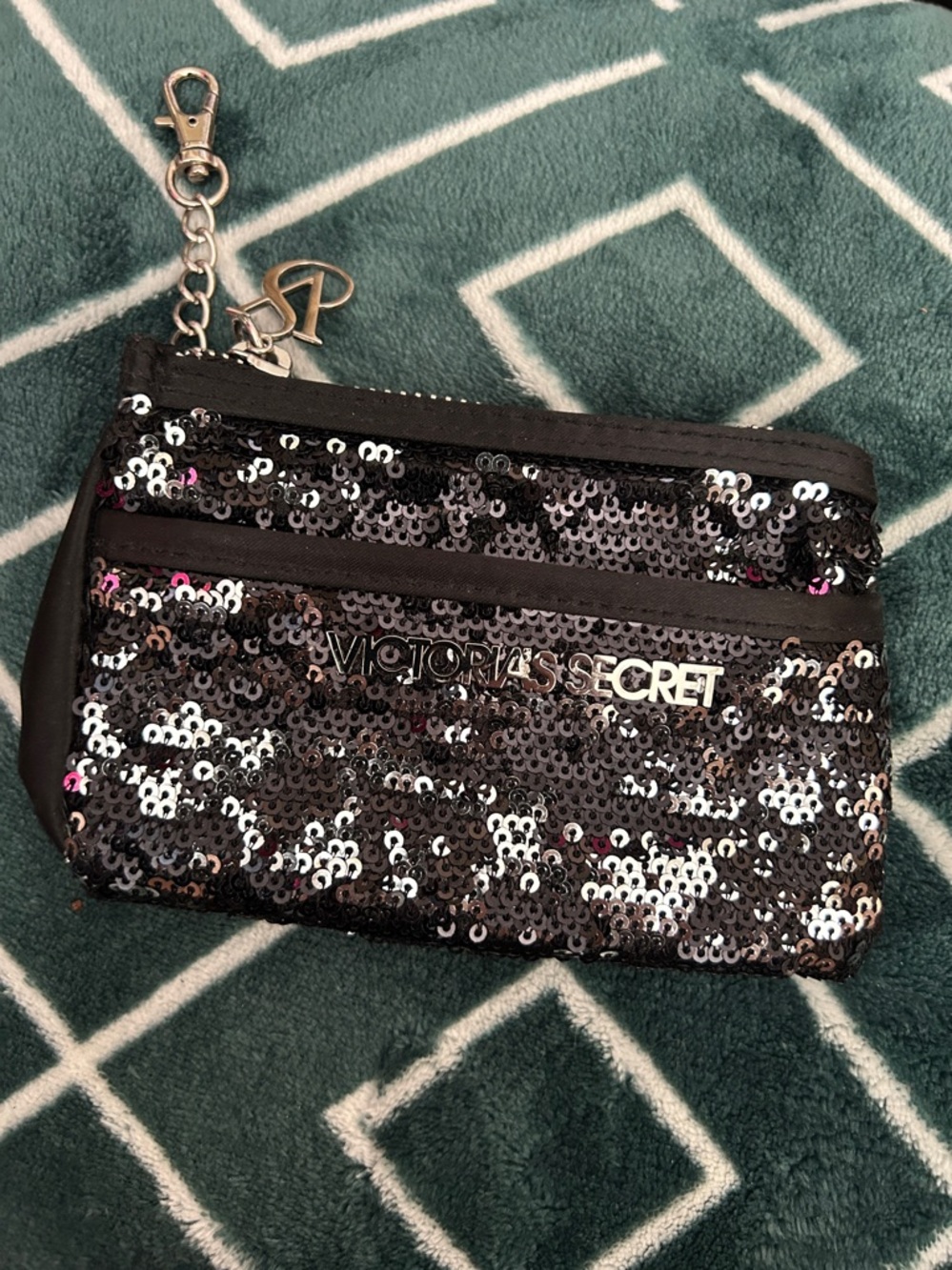 Victoria's Secret PINK BLACK Silver LEOPARD CHEETAH SEQUIN Bling Backpack. - Picture 13 of 16